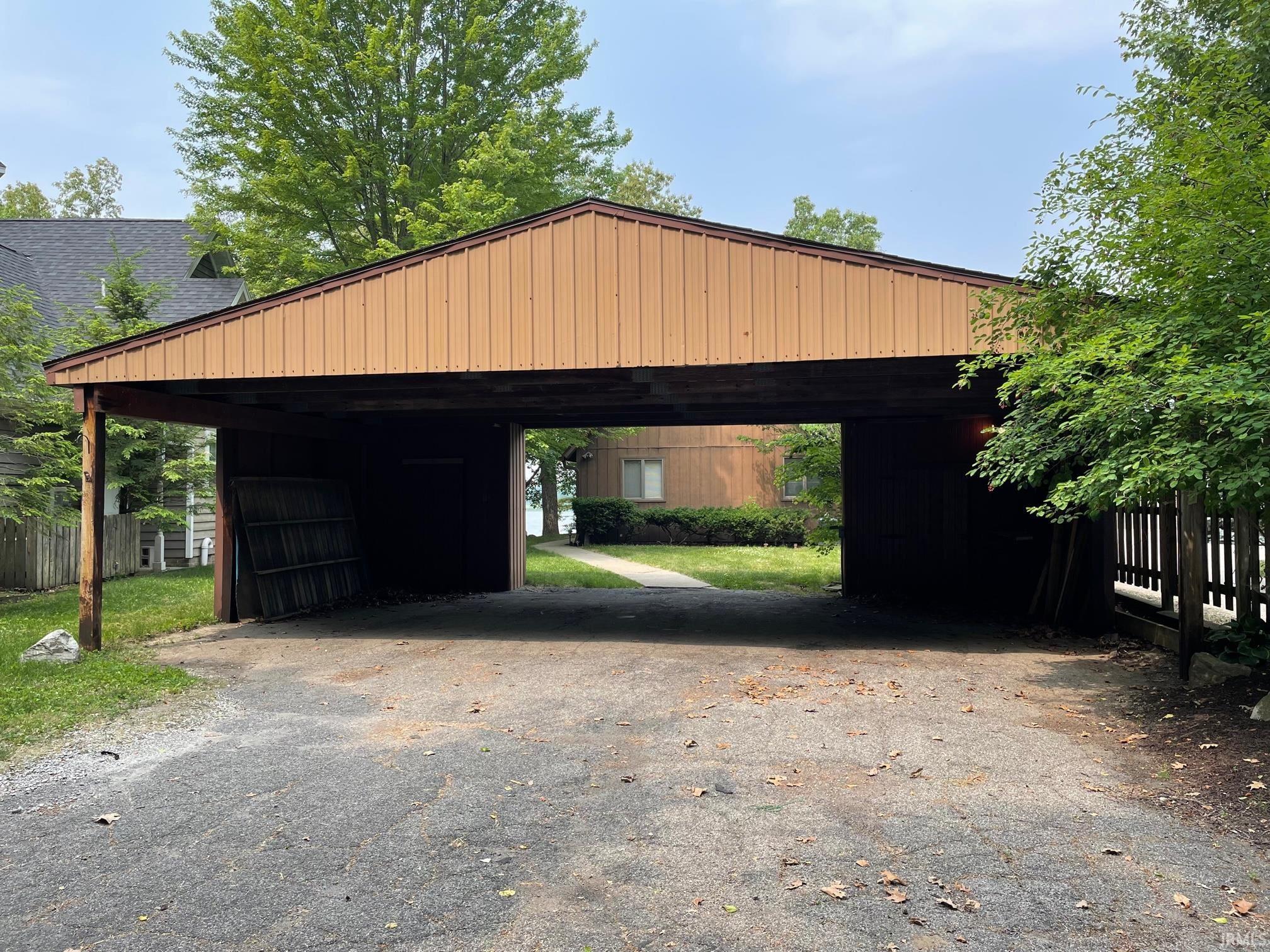 2904 Manitou Park Drive Rochester IN 46975