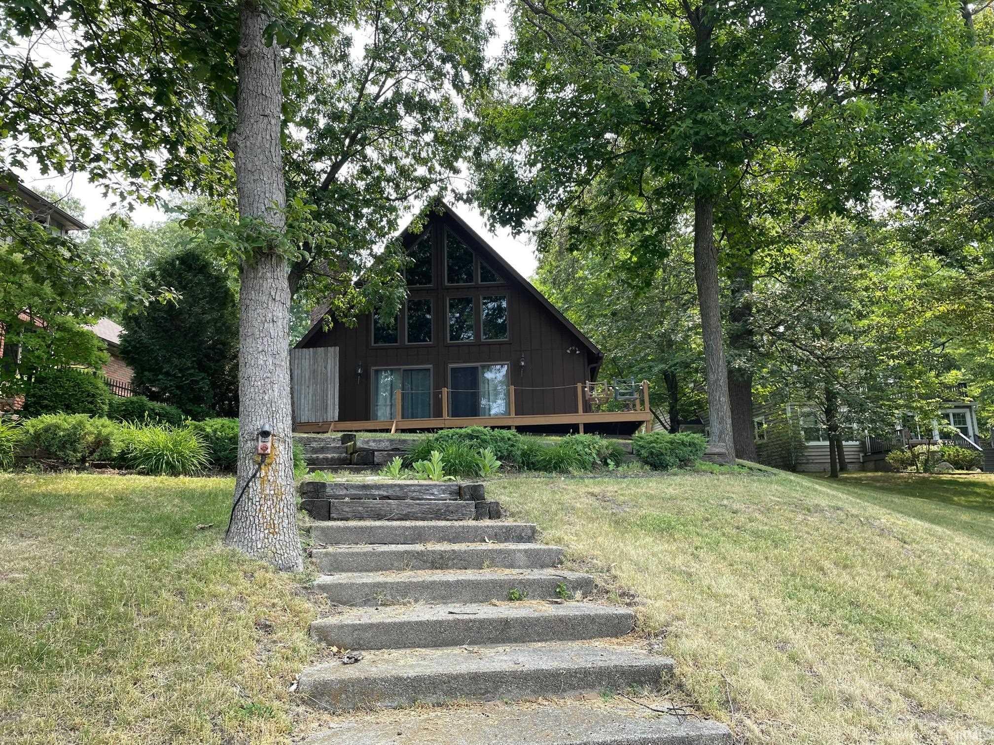 2904 Manitou Park Drive Rochester IN 46975