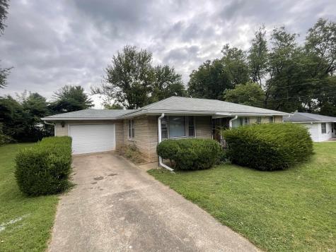 2513 E 8th Street Bloomington IN 47408