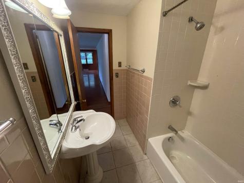 2513 E 8th Street Bloomington IN 47408