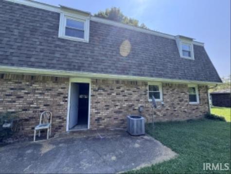 8436 E State Road 32 Highway Anderson IN 46017