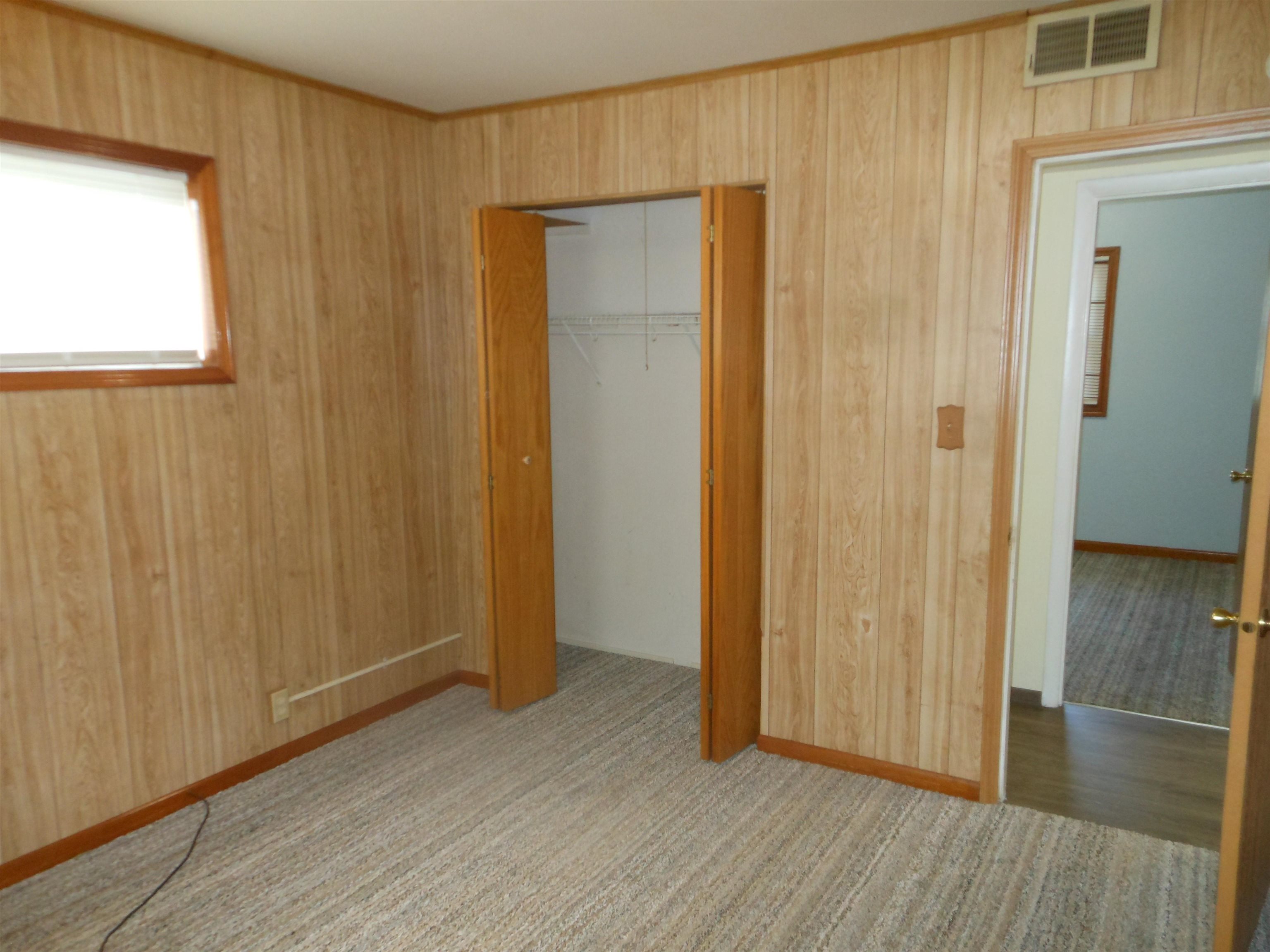2111 Maplehurst Avenue Mishawaka IN 46545