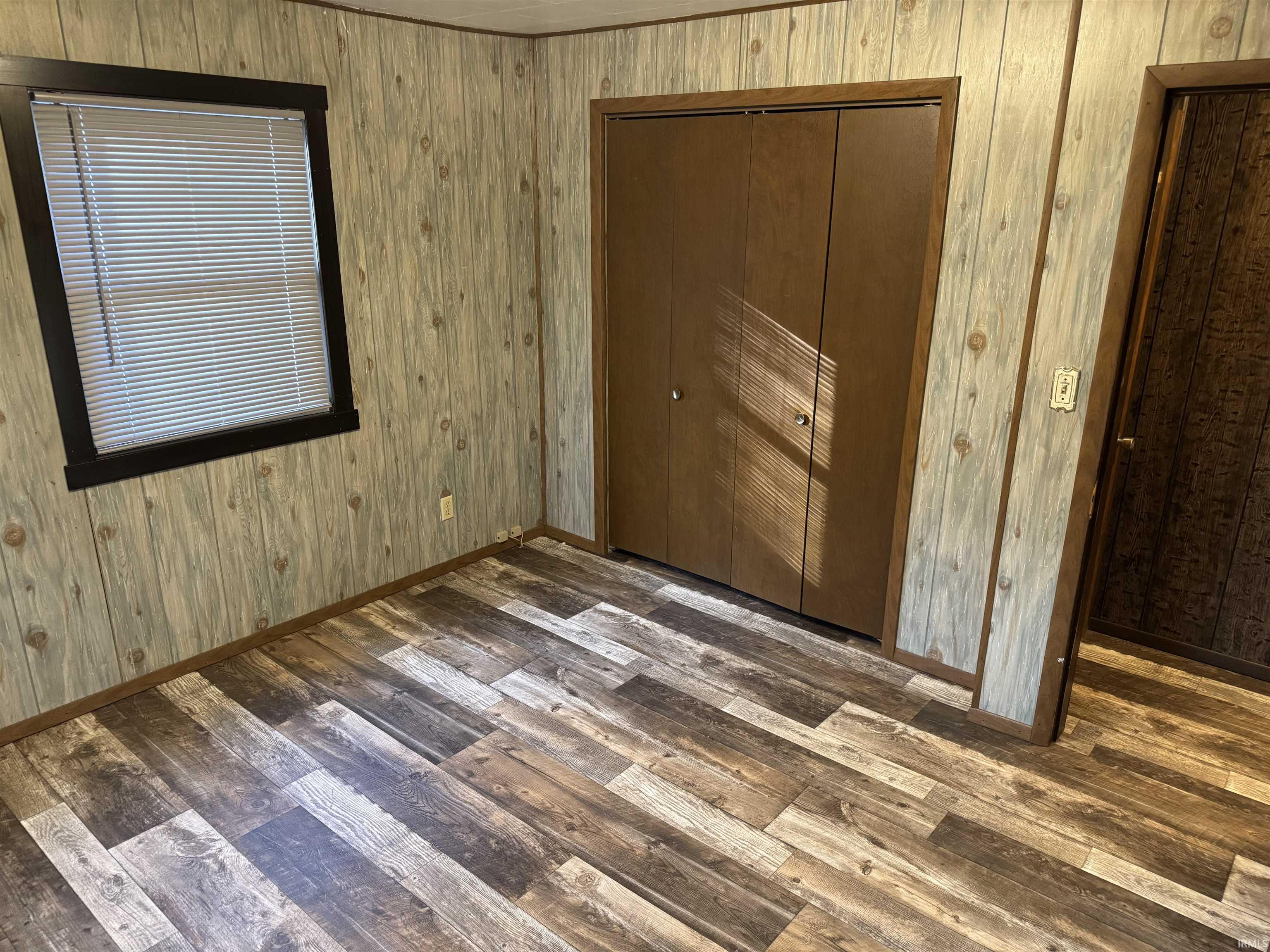 2418 E 550 North Road Rochester IN 46975