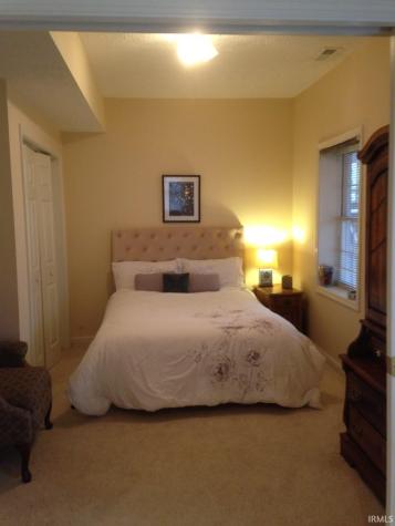 2206 E Autumn Drive Bloomington IN 47401