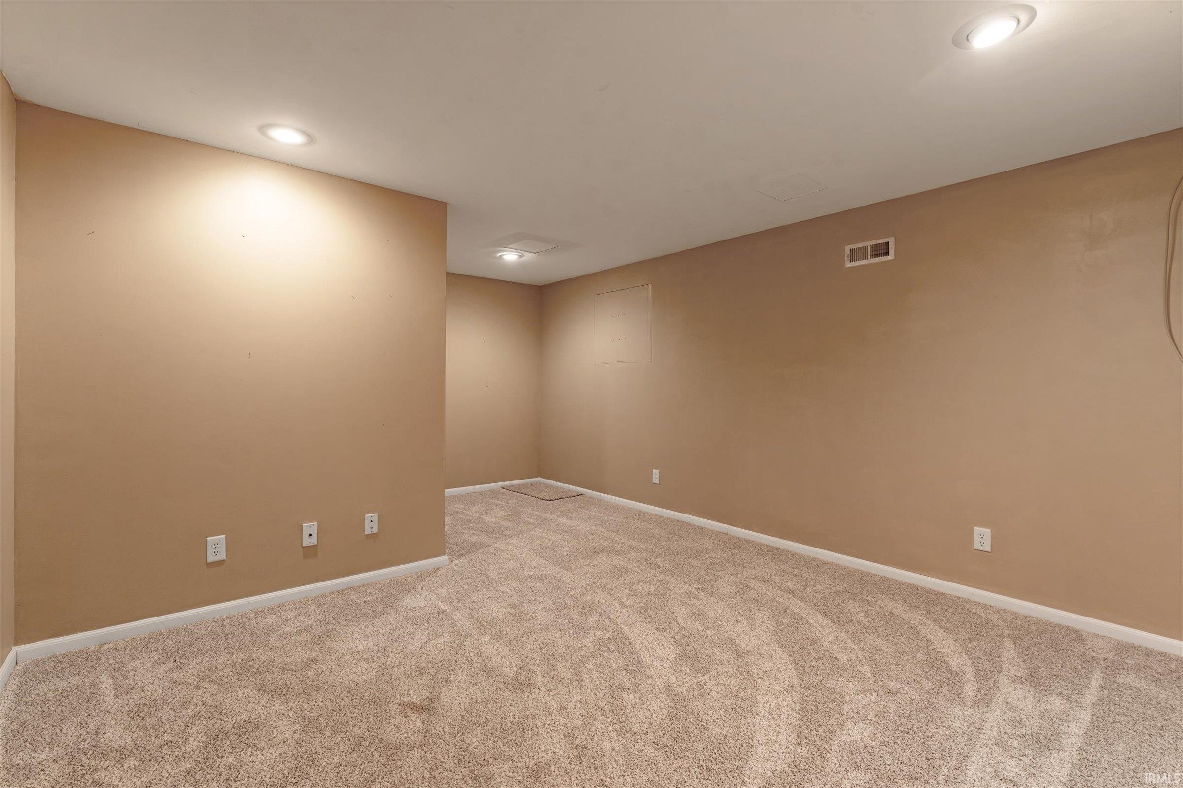51595 Harvester Drive Granger IN 46530
