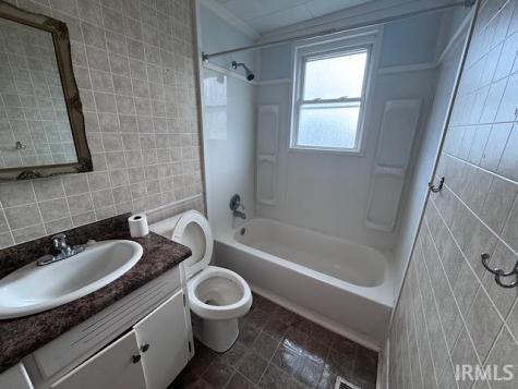 111 E 2nd Street Ridgeville IN 47380