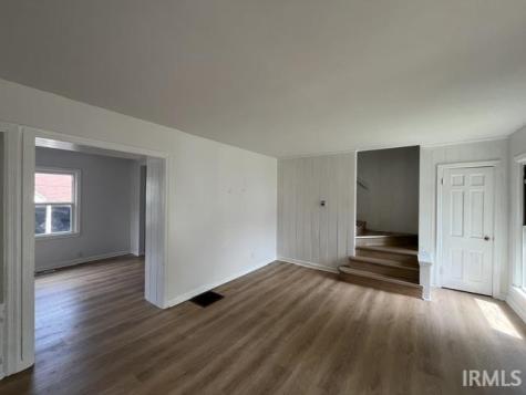 957 S Spring Street Evansville IN 47714