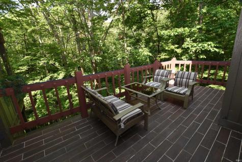 9022 S Pointe Ridge Lane Bloomington IN 47401