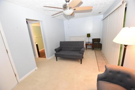 9022 S Pointe Ridge Lane Bloomington IN 47401