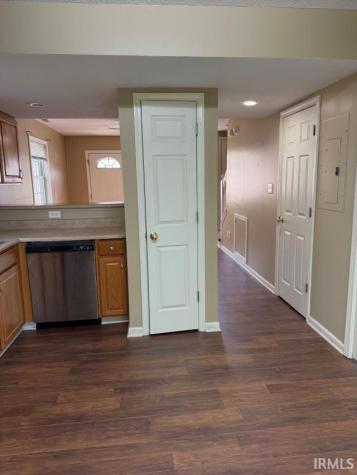 3350 S Oaklawn Circle Bloomington IN 47401