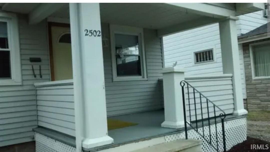 2502 Curdes Avenue Fort Wayne IN 46805
