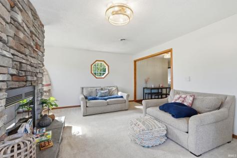 9239 Lilac Lane Cromwell IN 46732