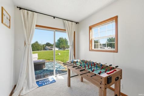 9239 Lilac Lane Cromwell IN 46732