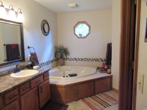 9823 Valley Vista Place Fort Wayne IN 46804