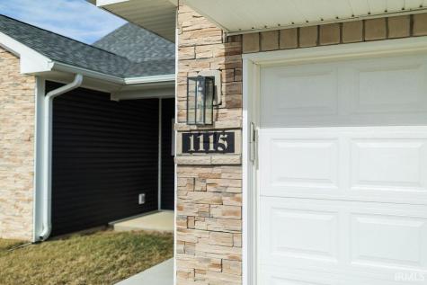 1115 W Rangeview Circle Bloomington IN 47403