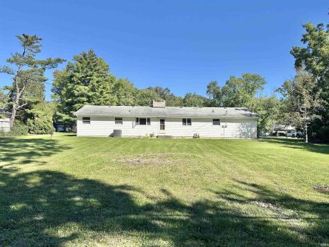 3104 Maple Lane Fort Wayne IN 46804