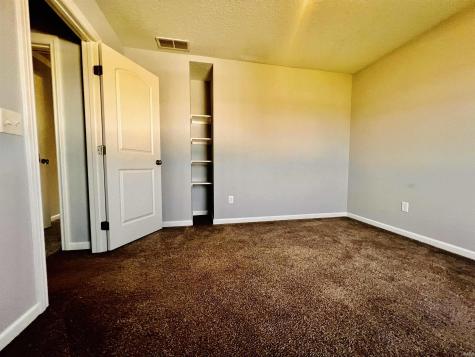 2119 Meadowsweet Parkway Fort Wayne IN 46808