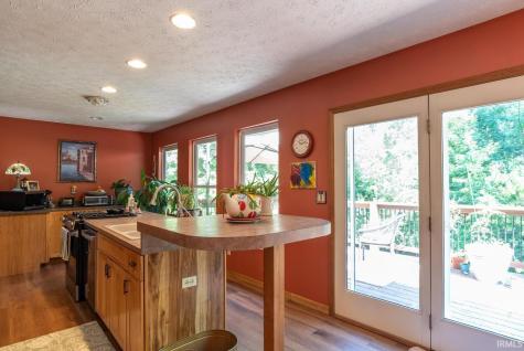 1106 W Countryside Lane Bloomington IN 47403