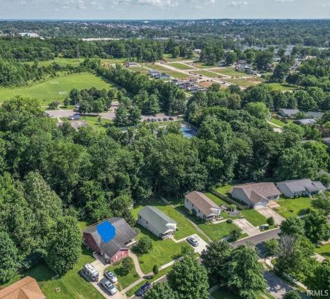 1106 W Countryside Lane Bloomington IN 47403