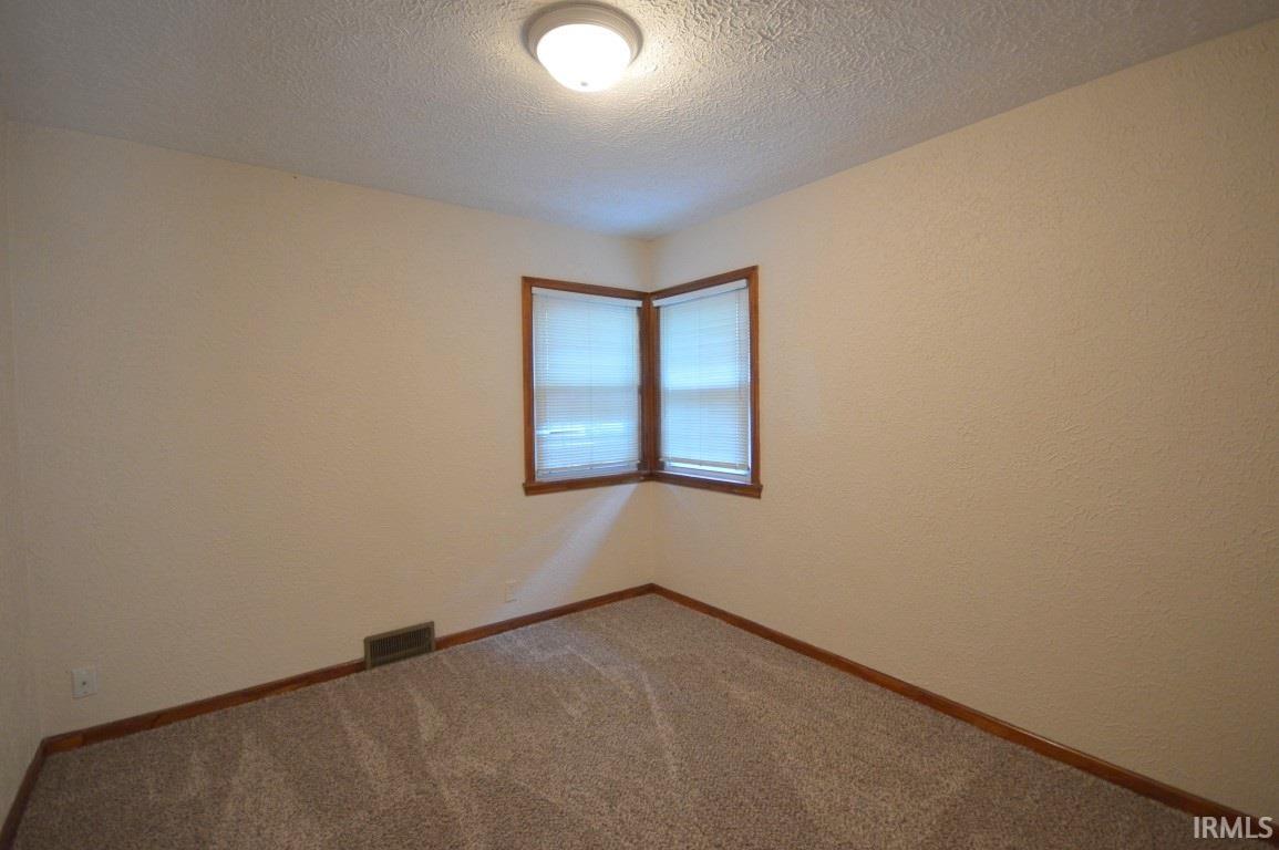 1120 Worthmore Avenue Elkhart IN 46514