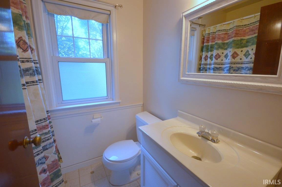 1120 Worthmore Avenue Elkhart IN 46514