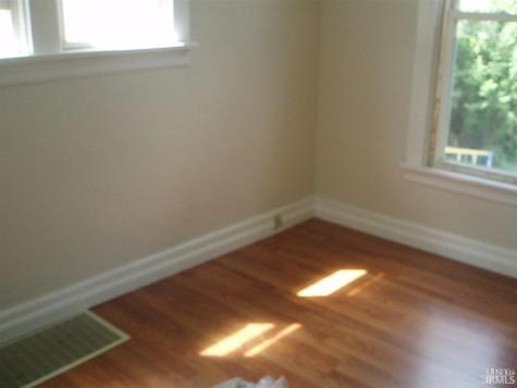 938 Herman Fort Wayne IN 46808