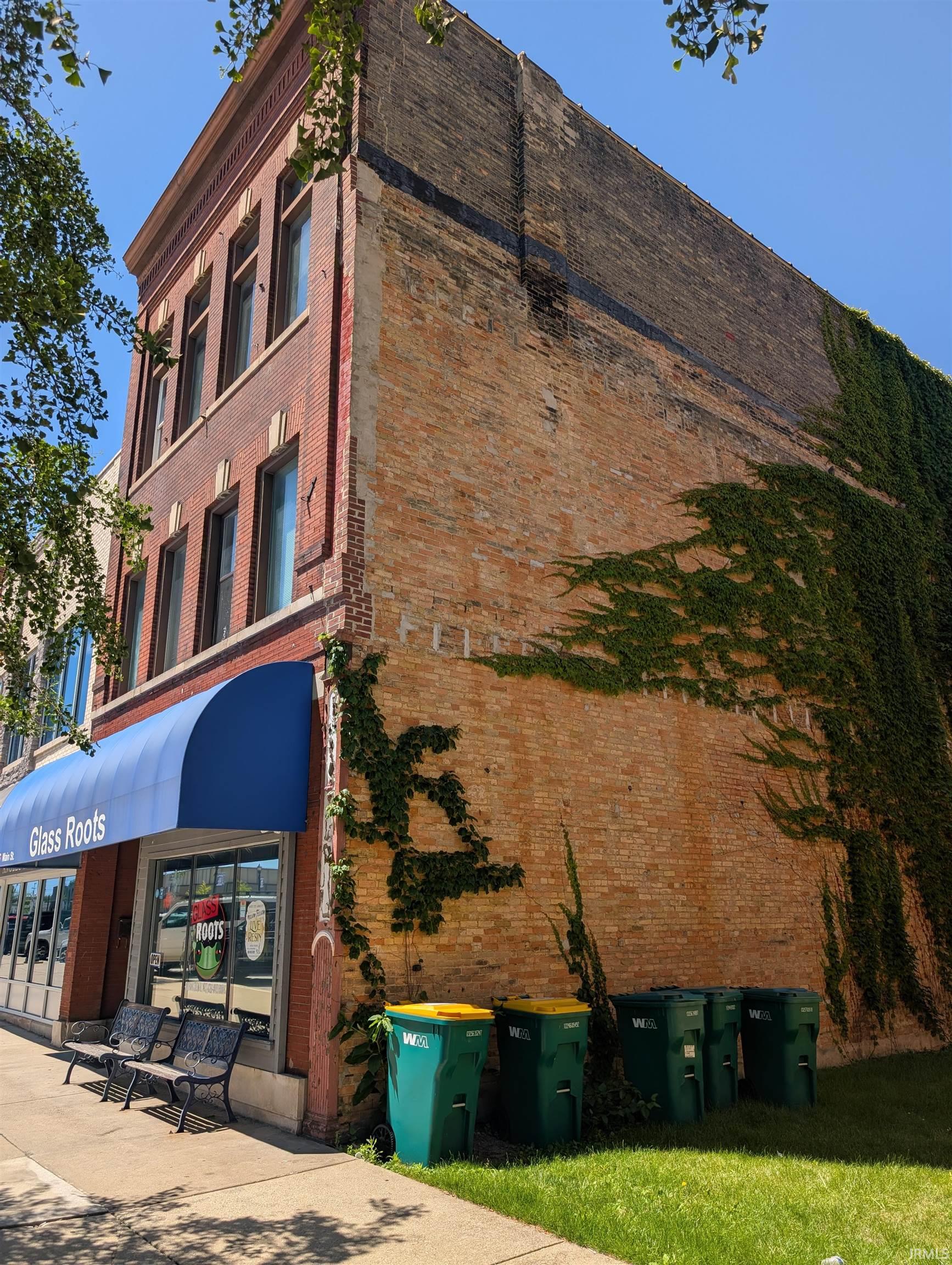 109 S Main Street Mishawaka IN 46544