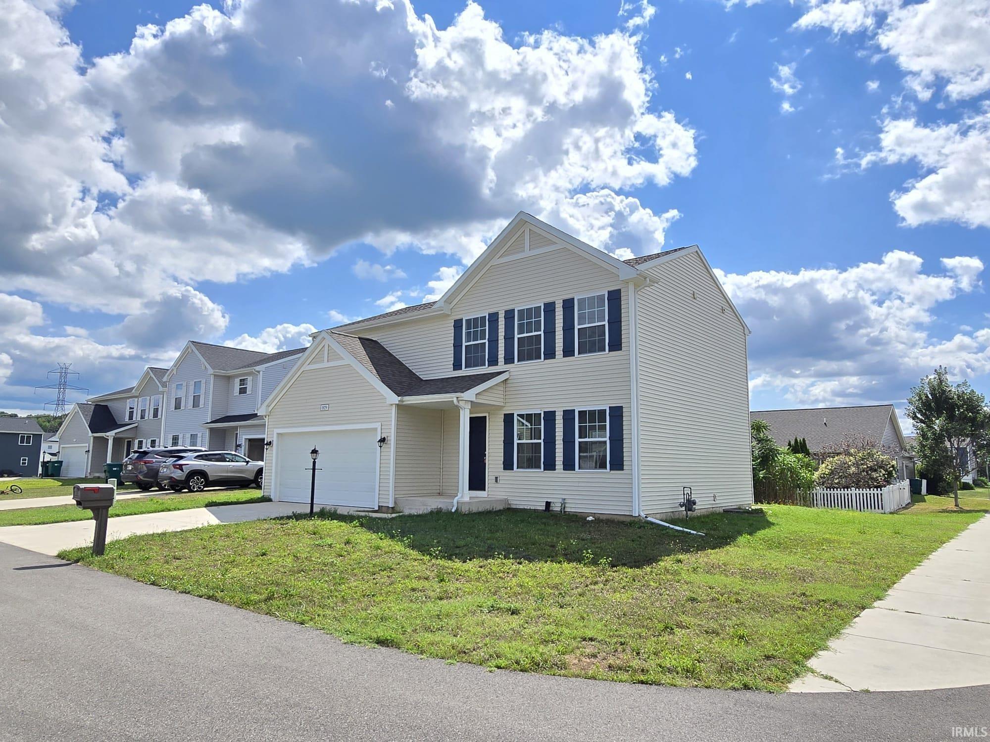 1929 Blue Stem Court Mishawaka IN 46544