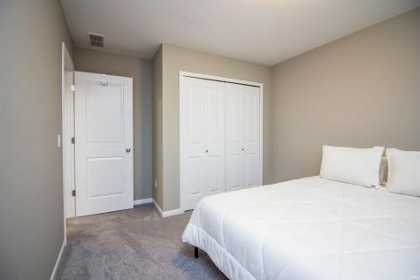 444 Brescia Drive Fort Wayne IN 46814