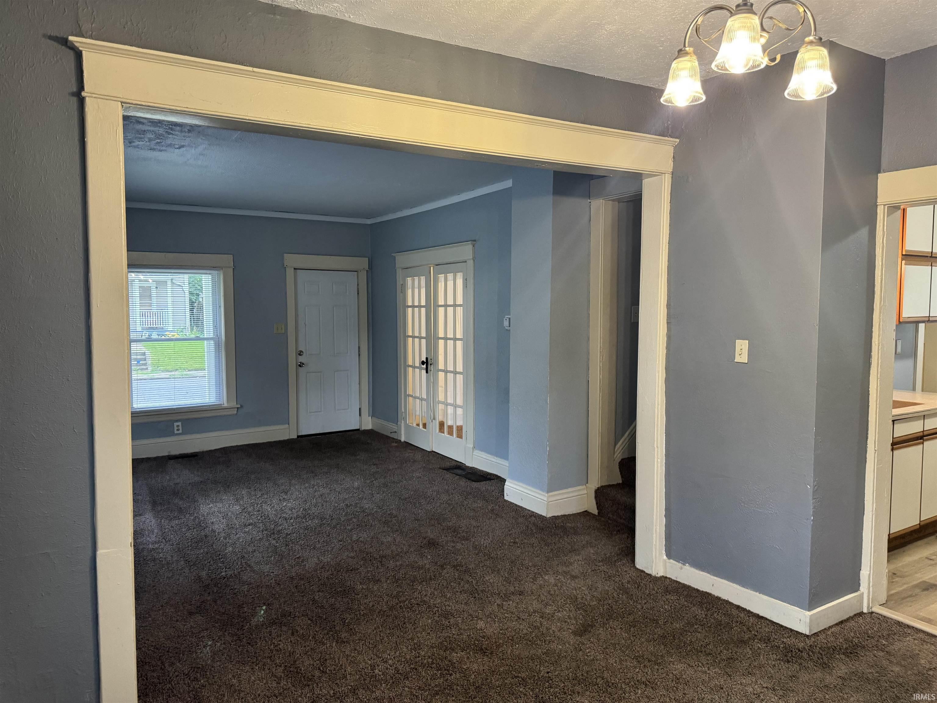 1149 E Indiana Avenue South Bend IN 46613