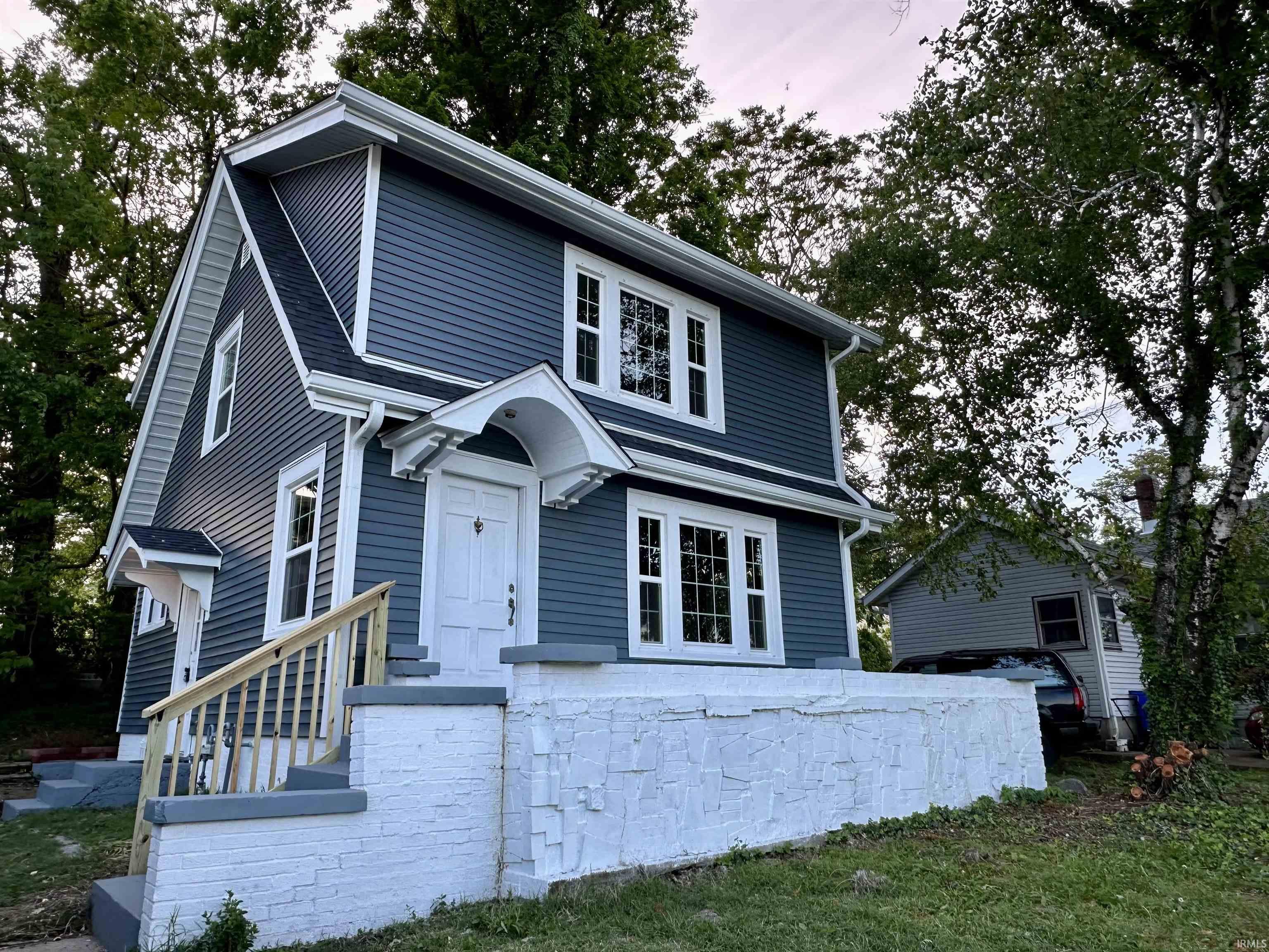 2017 M Street Bedford IN 47421