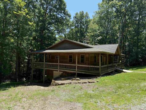 4666 N Pine Drive Solsberry IN 47459