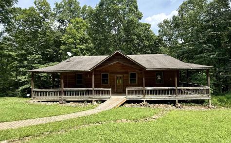 4666 N Pine Drive Solsberry IN 47459