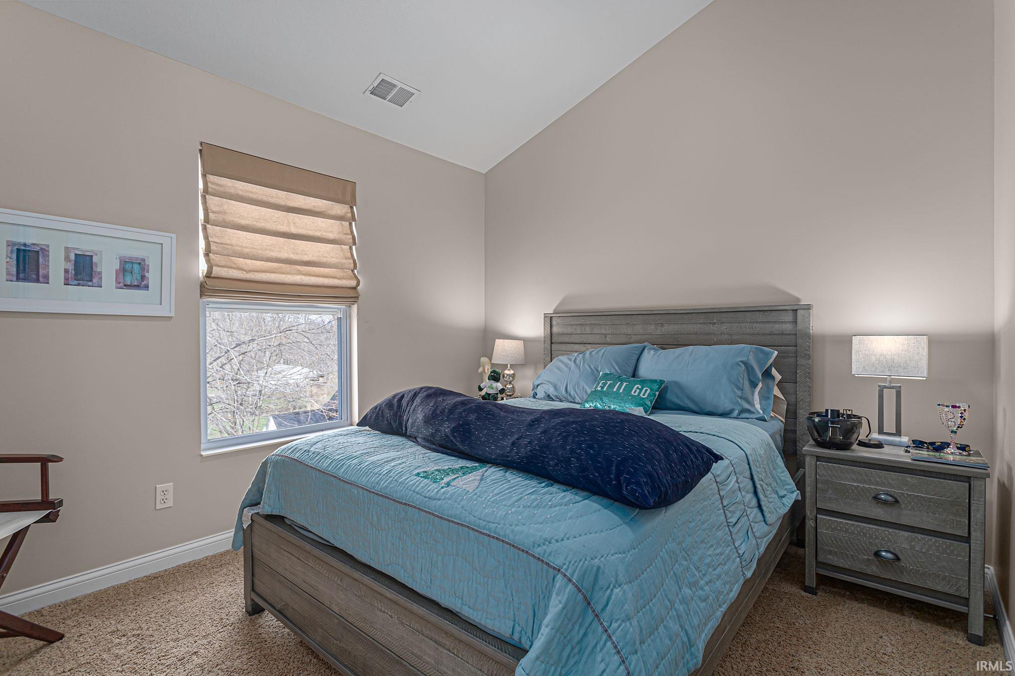 1752 Willis South Bend IN 46637