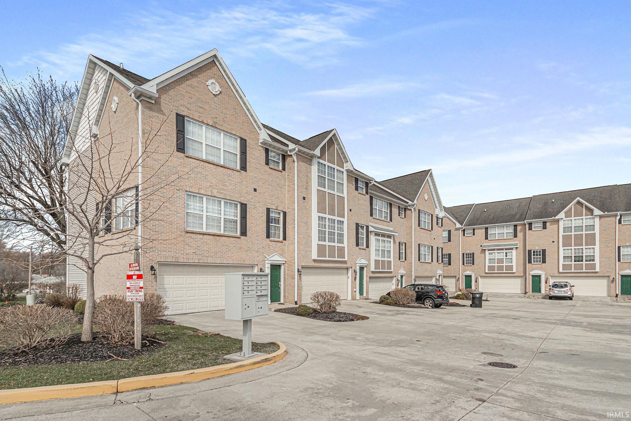1752 Willis South Bend IN 46637