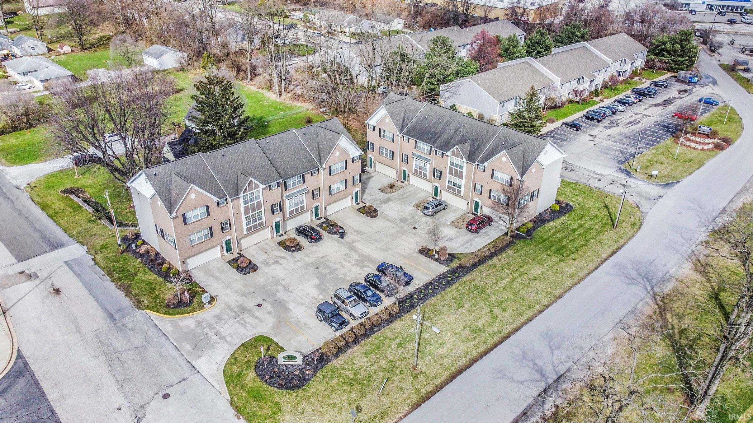 1752 Willis South Bend IN 46637