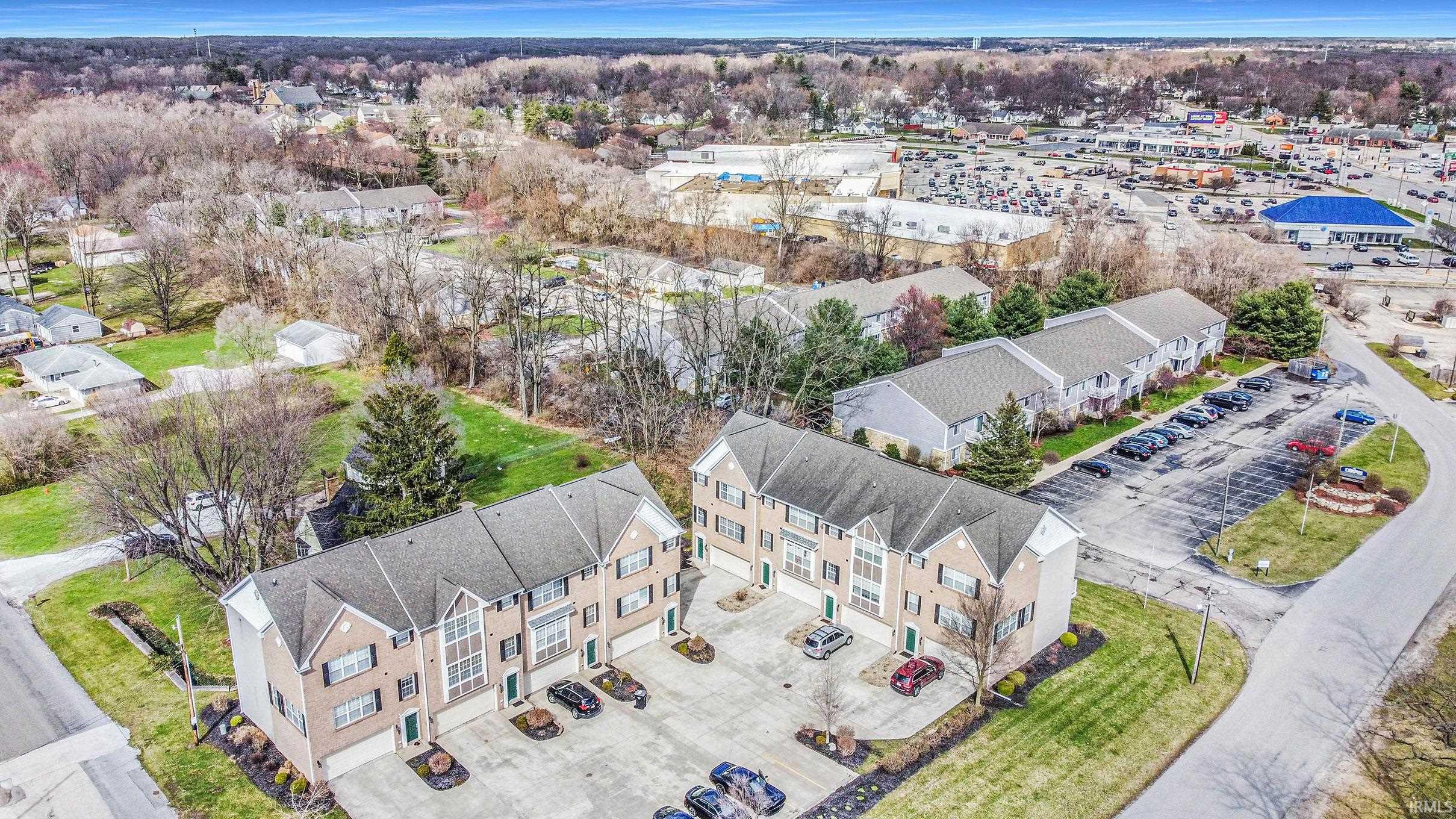 1752 Willis South Bend IN 46637