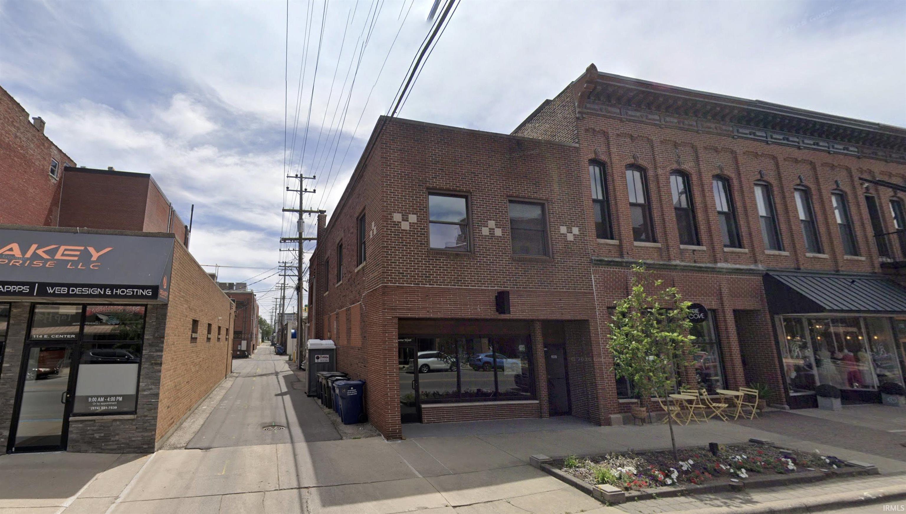 112 E Center Street Warsaw IN 46580