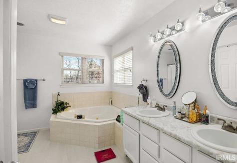 2029 Longspur Drive West Lafayette IN 47906