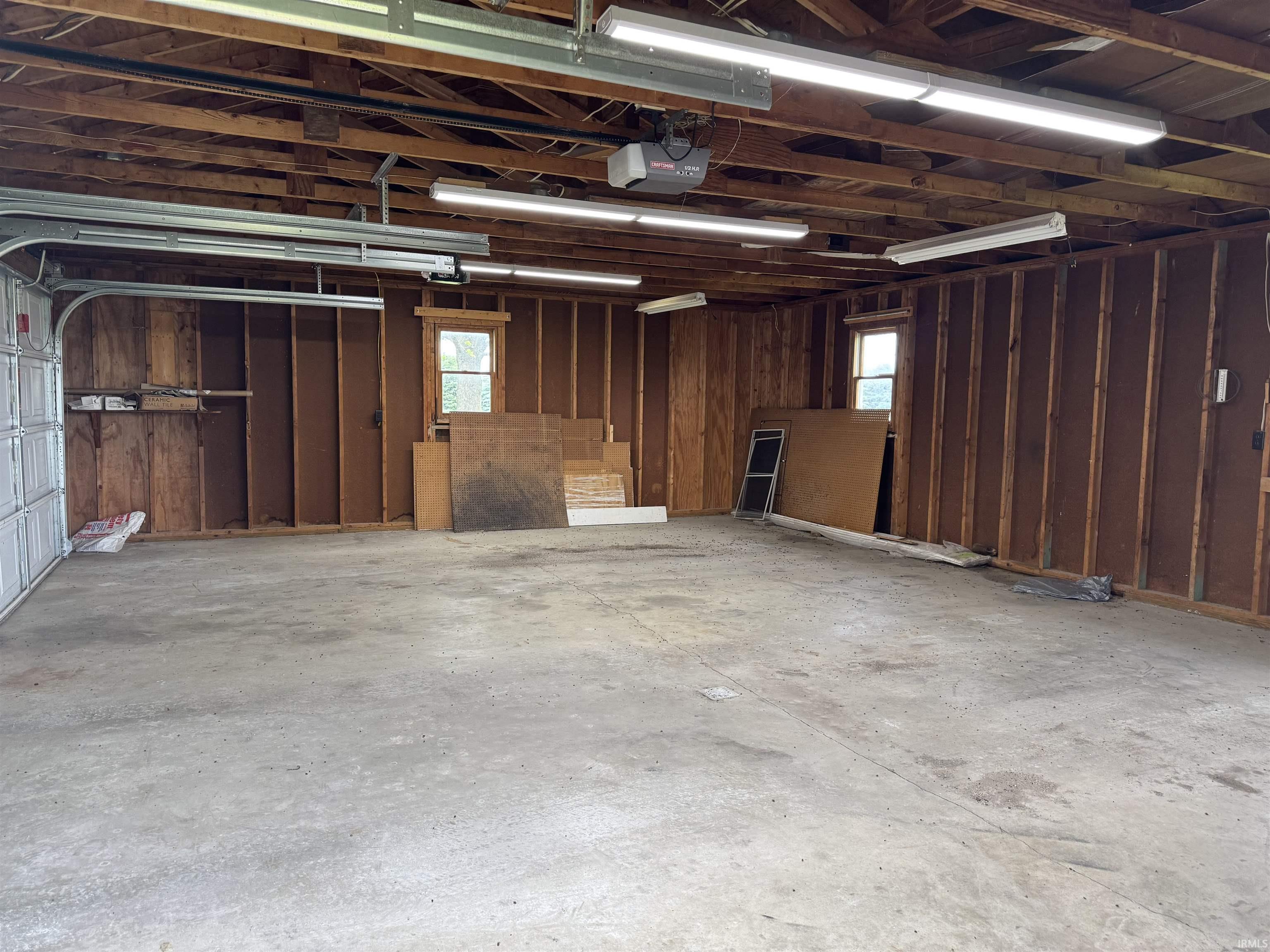 6571 N Old Us 31 Road Rochester IN 46975