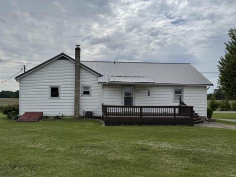 6571 N Old Us 31 Road Rochester IN 46975