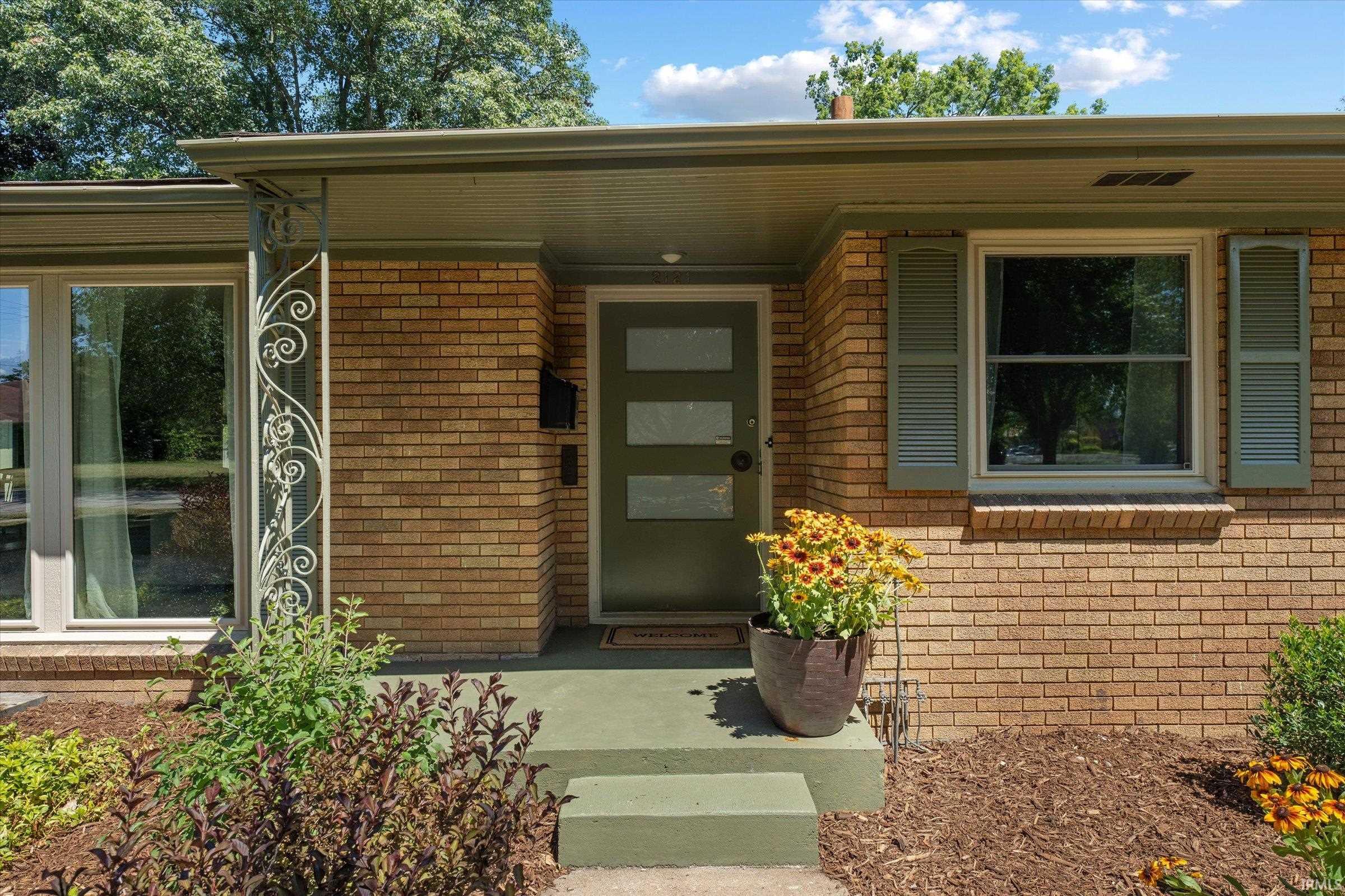 2121 E Madison Street South Bend IN 46617
