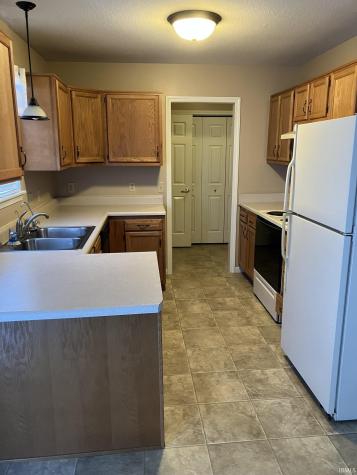 9509 Hidden Village Place Fort Wayne IN 46835