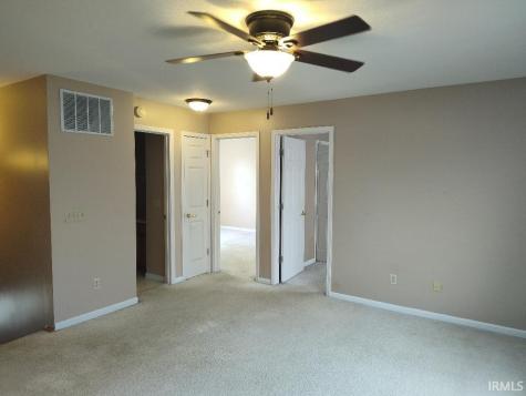 9509 Hidden Village Place Fort Wayne IN 46835