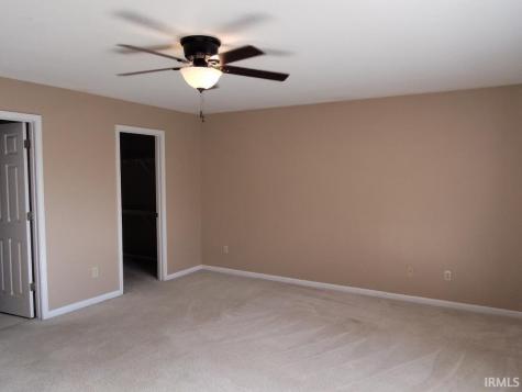 9509 Hidden Village Place Fort Wayne IN 46835
