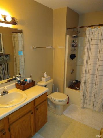 9509 Hidden Village Place Fort Wayne IN 46835