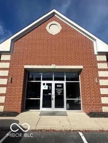 6905 E 96th Street Indianapolis IN 46250