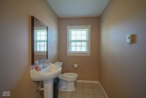 11614 Maple Street Fishers IN 46038