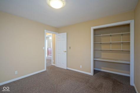 11614 Maple Street Fishers IN 46038