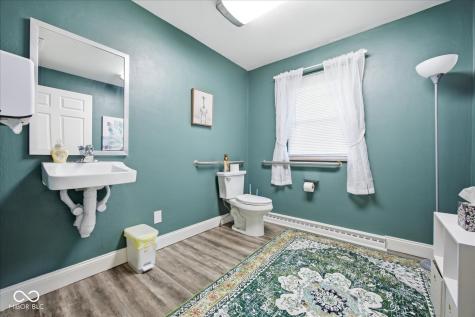 124 W Franklin Street Shelbyville IN 46176